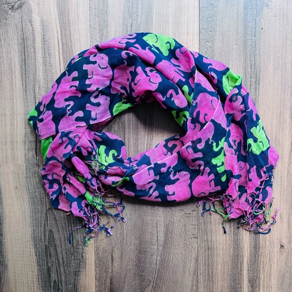 Lilly Pulitzer Tusk Sun Murfee Silk Cashmere scarf - Picture 2 of 3